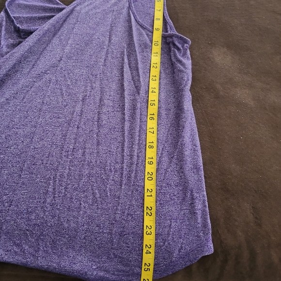 2 LSU women tanks M - Picture 7 of 7